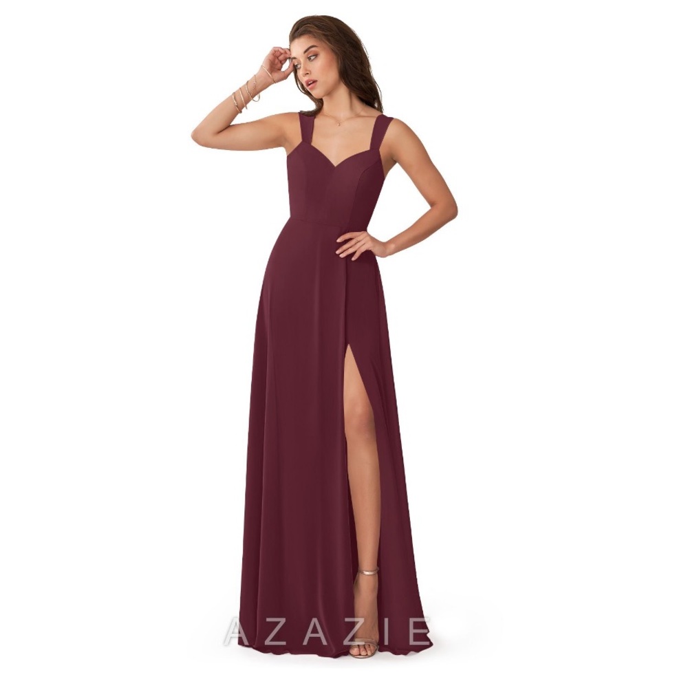 azazie Julie dress in Cabernet color 🦋